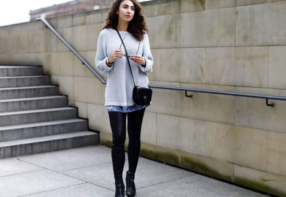 What Do You Wear With Leggings In Cold Weather?